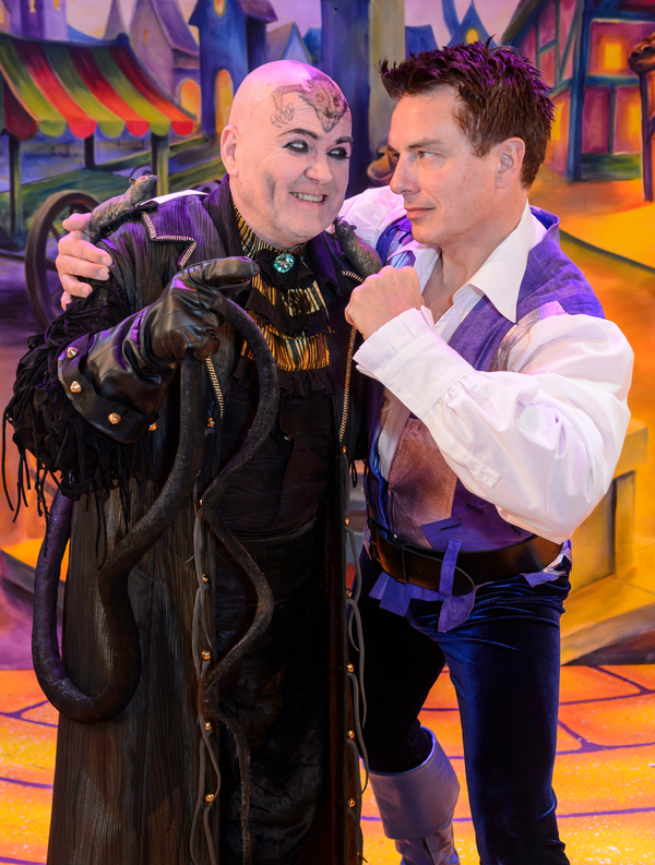 Photo Flash: DICK WHITTINGTON Stars Assemble for Birmingham's Biggest Panto, Opening Tonight Image