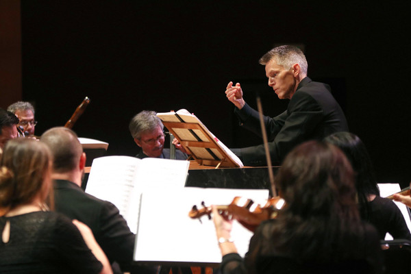 Feature: Ars Lyrica Houston Rocks Bach with Four Soloists This New Year's Eve Image