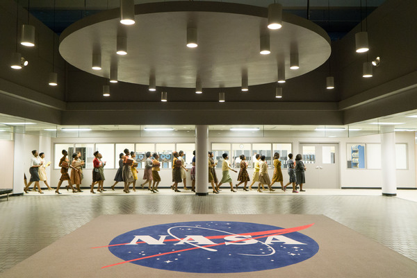BWW Photo Flash: Houston Gets Early Screening of HIDDEN FIGURES Image