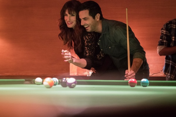 Photo Flash: First Look - Idina Menzel, Nia Long Star in BEACHES on Lifetime Image