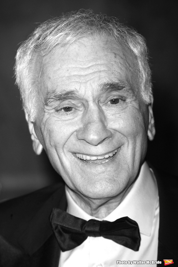 Photo Flash: Remembering the Great Men We Lost in 2016 Image