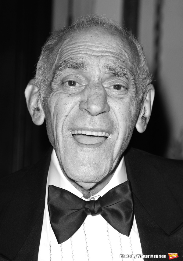 Photo Flash: Remembering the Great Men We Lost in 2016 Image