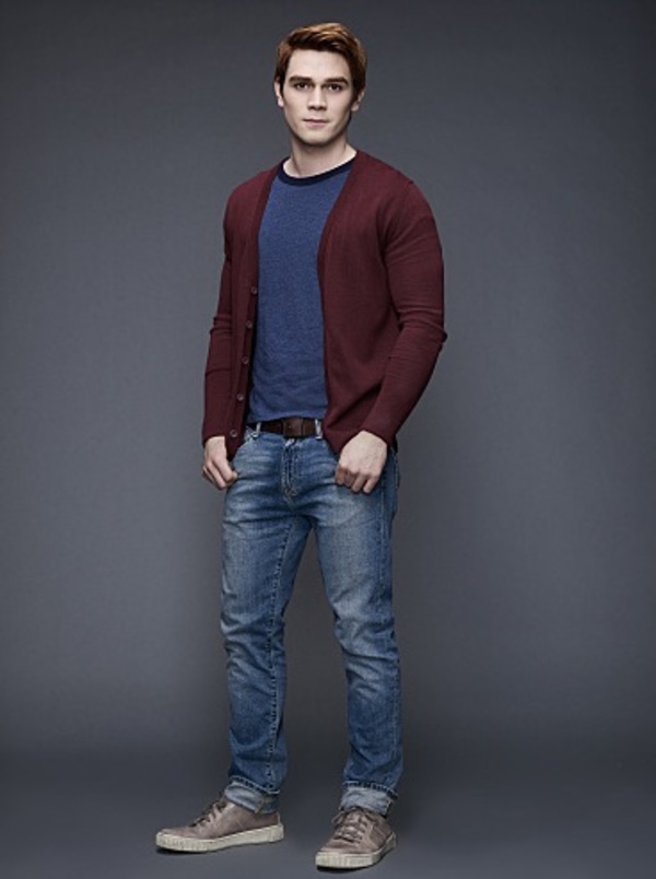 Photo Flash: The CW Shares Character Portraits for New Series RIVERDALE Image