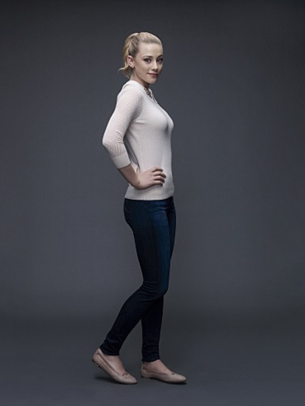 Photo Flash: The CW Shares Character Portraits for New Series RIVERDALE Image