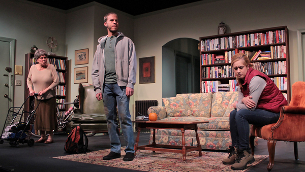 Photo Flash: Gently Comic Drama 4000 MILES Takes to the Stage Image
