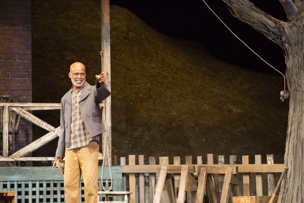 Photo Flash: First Look at August Wilson's FENCES at Pioneer Theatre Company Image