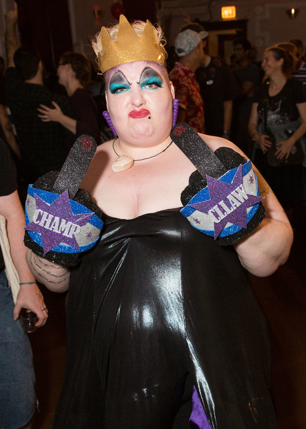 Photo Flash: The Chicago League of Lady Arms Wrestlers Return Valentine's Day Weekend for CLLAW XXVI: Battle of the CLLAWentines Image