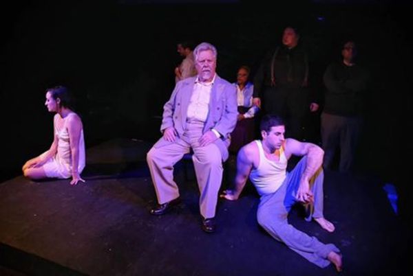 Photo Flash: First Look at Epic Theatre Company's CAT ON A HOT TIN ROOF Image