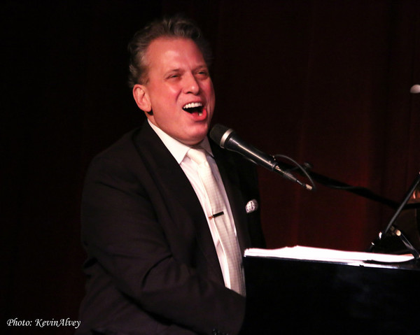 Photo Flash: Performers Gifted with Squigs Drawings at Jim Caruso's Cast Party Image