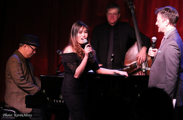 Photo Flash: Performers Gifted with Squigs Drawings at Jim Caruso's Cast Party Image
