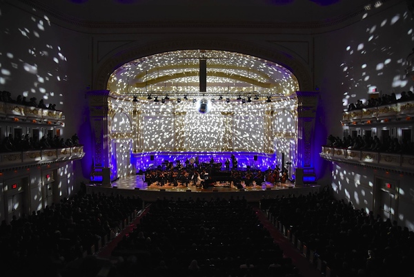 Photo Flash: First Look at Yoshiki With the Tokyo Philharmonic Orchestra at Carnegie Hall Image