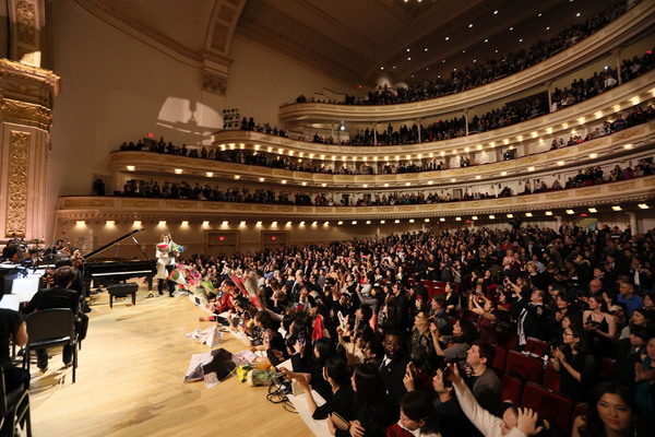 Photo Flash: First Look at Yoshiki With the Tokyo Philharmonic Orchestra at Carnegie Hall Image