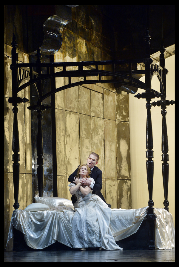 Photo Flash: First Look at Israeli Opera's LUCIA DI LAMMERMOOR Image