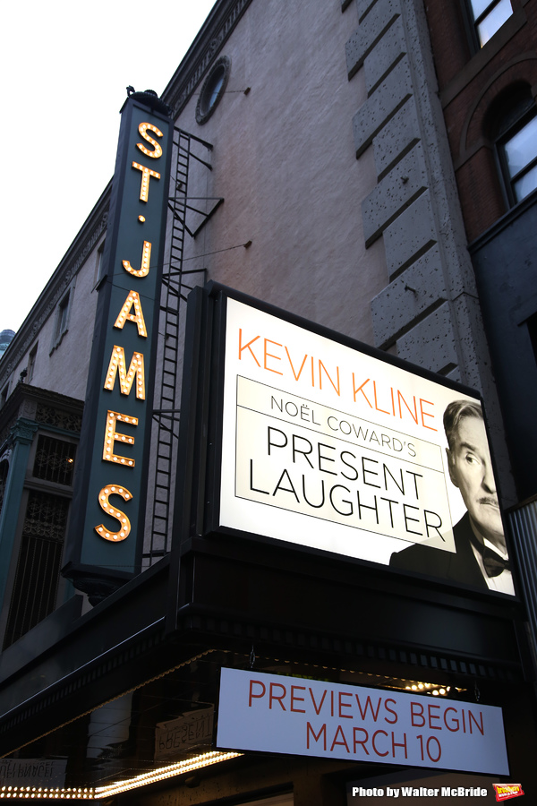 Up on the Marquee: PRESENT LAUGHTER, Starring Kevin Kline Image