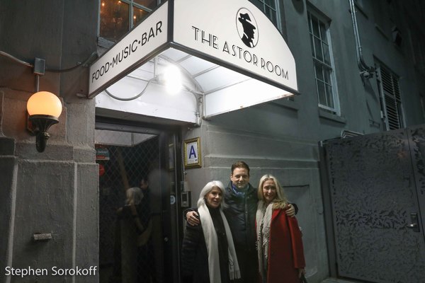 Photo Coverage: Michael Mott & Friends Play The Astor Room Image