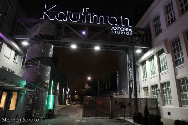 Photo Coverage: Michael Mott & Friends Play The Astor Room Image