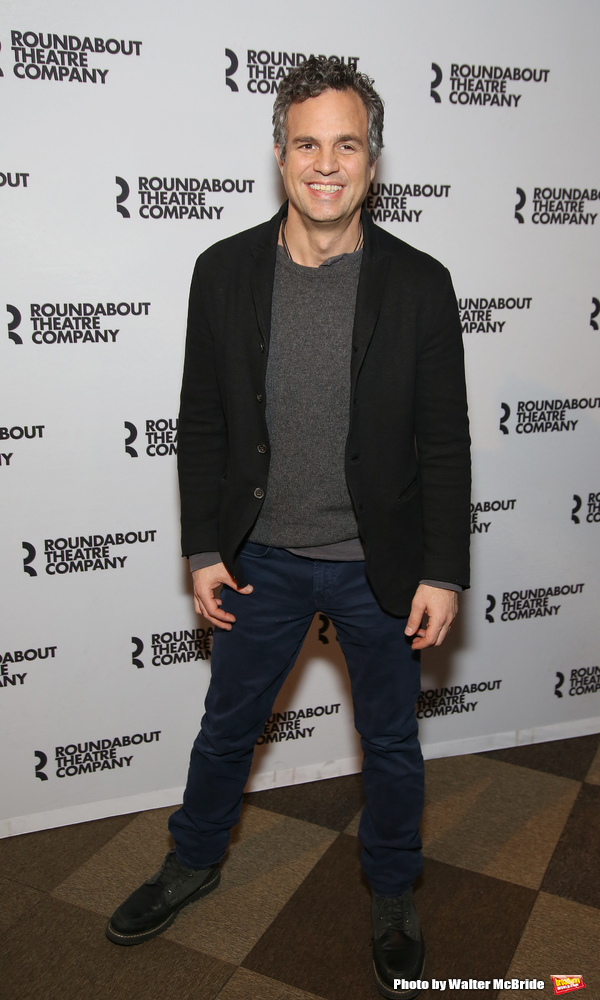 Photo Coverage: Mark Ruffalo, Danny DeVito, Jessica Hecht & Tony Shalhoub Get Ready to Bring THE PRICE to Broadway Image