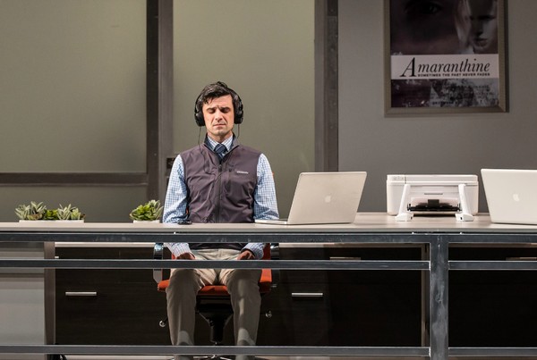 Photo Flash: First Look at Chicago Premiere of GLORIA at the Goodman Image