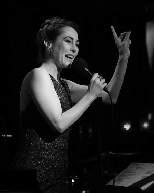 Photo Flash: Melinda Hughes Returned To The Metropolitan Room In CHEERS DARLING Image