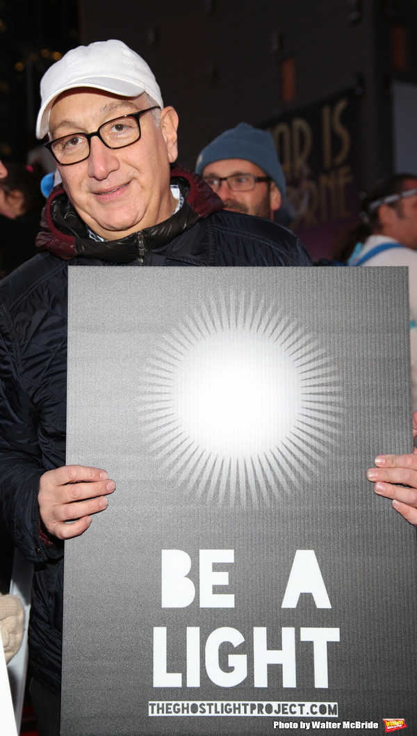 Photo Coverage: On Inauguration Eve, Broadway Unites to Take a Pledge for the Ghostlight Project 