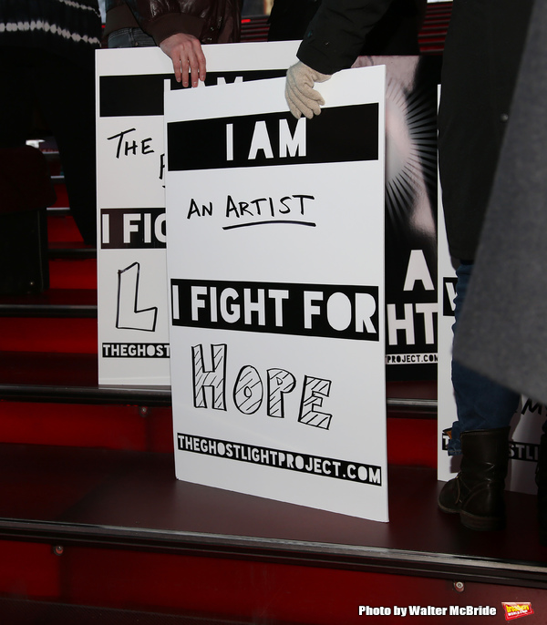 Photo Coverage: On Inauguration Eve, Broadway Unites to Take a Pledge for the Ghostlight Project Image