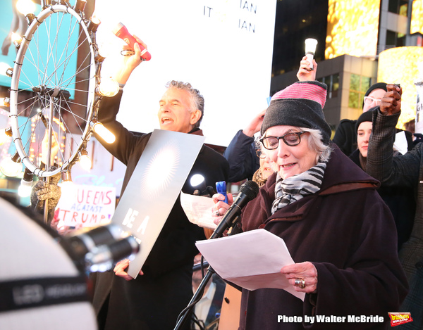 Photo Coverage: On Inauguration Eve, Broadway Unites to Take a Pledge for the Ghostlight Project Image