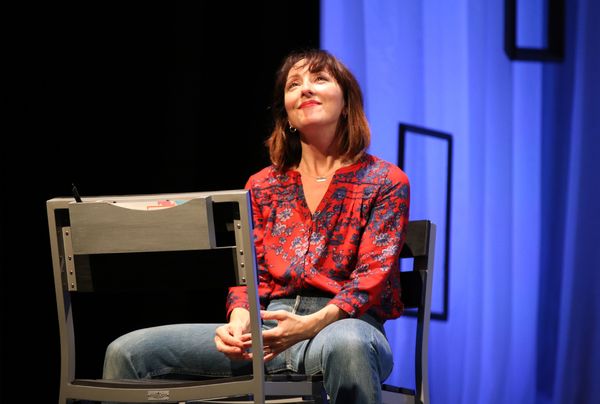 Photo Flash: First Look at Carmen Cusack in Gulfshore Playhouse's DO THIS! Image