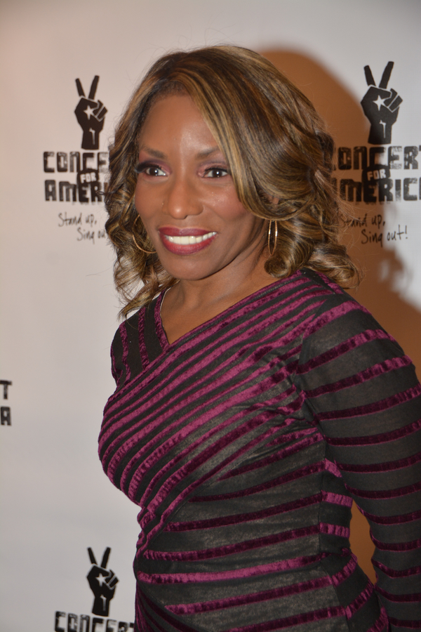 Stephanie Mills Photo