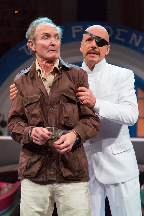 Photo Flash: Hartford Stage Presents A COMEDY OF ERRORS Image