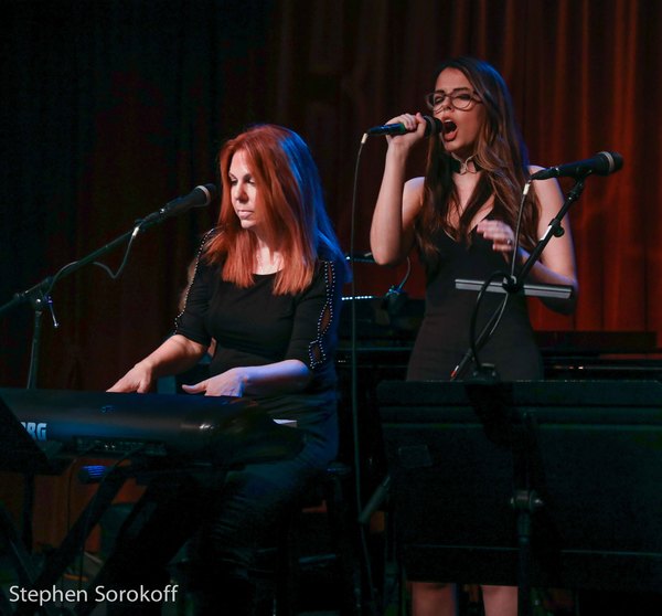 Photo Coverage: Victoria Shaw Brings UNDER THE COVERS to Birdland Image