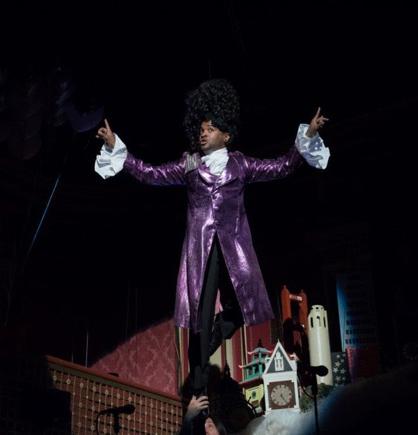 Photo Flash: Von Trumps Join the Cast of BEACH BLANKET BABYLON Image