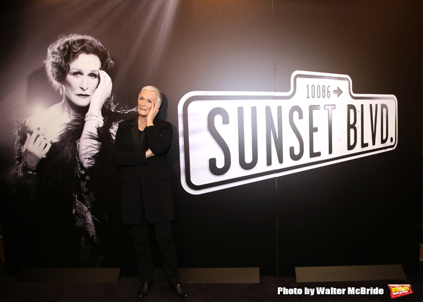 FREEZE FRAME: Glenn Close & SUNSET BOULEVARD Company Meet the Press! Image