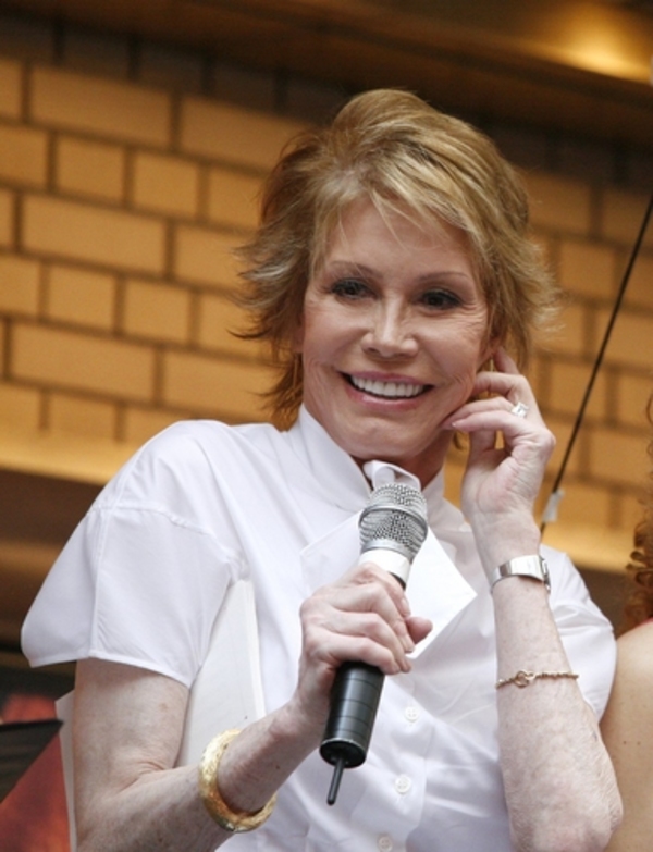 Photo Flashback: Even More to Love- Remembering Mary Tyler Moore's Years of Service with Broadway Barks Image