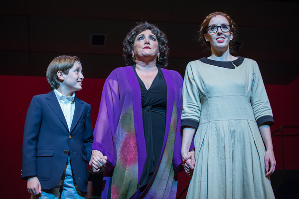 Photo Flash: MAME at Lyric Stage Image