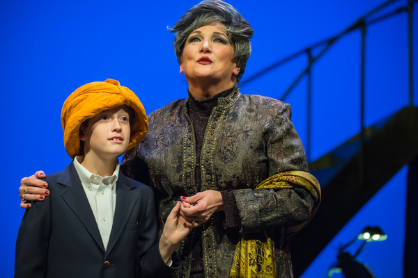 Photo Flash: MAME at Lyric Stage Image