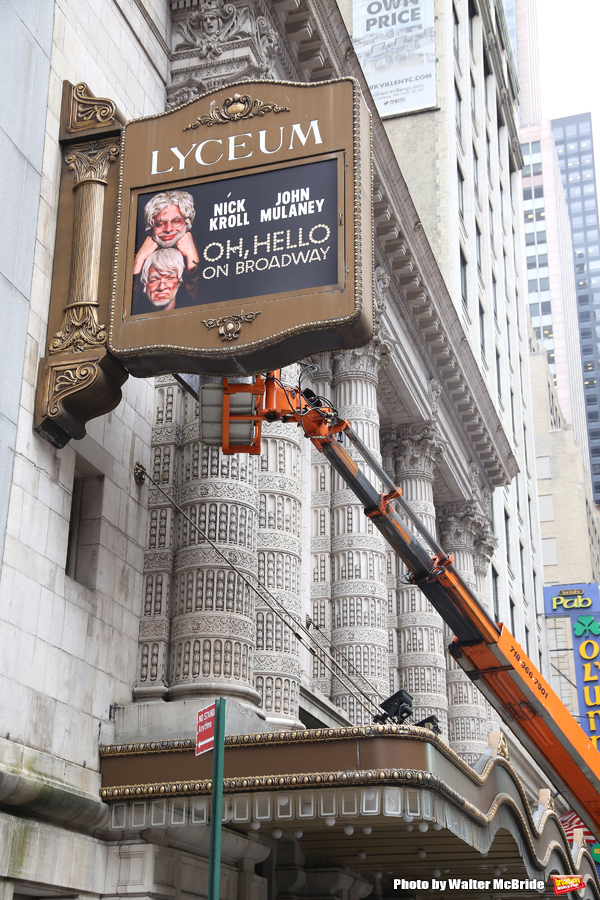 Up on the Marquee: THE PLAY THAT GOES WRONG Image
