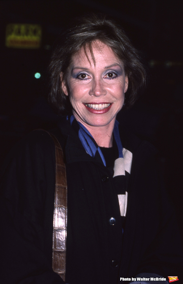 Mary Tyler Moore  on April 1, 1987 in New York City.
 Photo