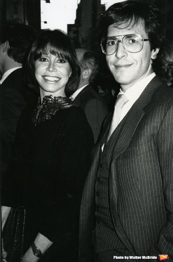 Photo Flash: Remembering Mary Tyler Moore Image