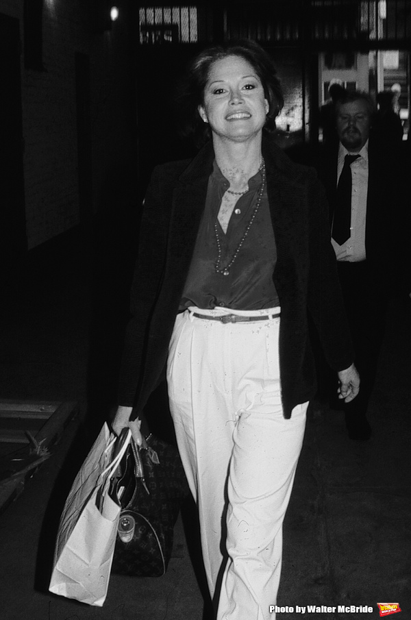 Mary Tyler Moore  in
1980, New York City.
 Photo