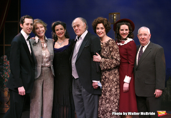 Photo Flash: Remembering Mary Tyler Moore Image