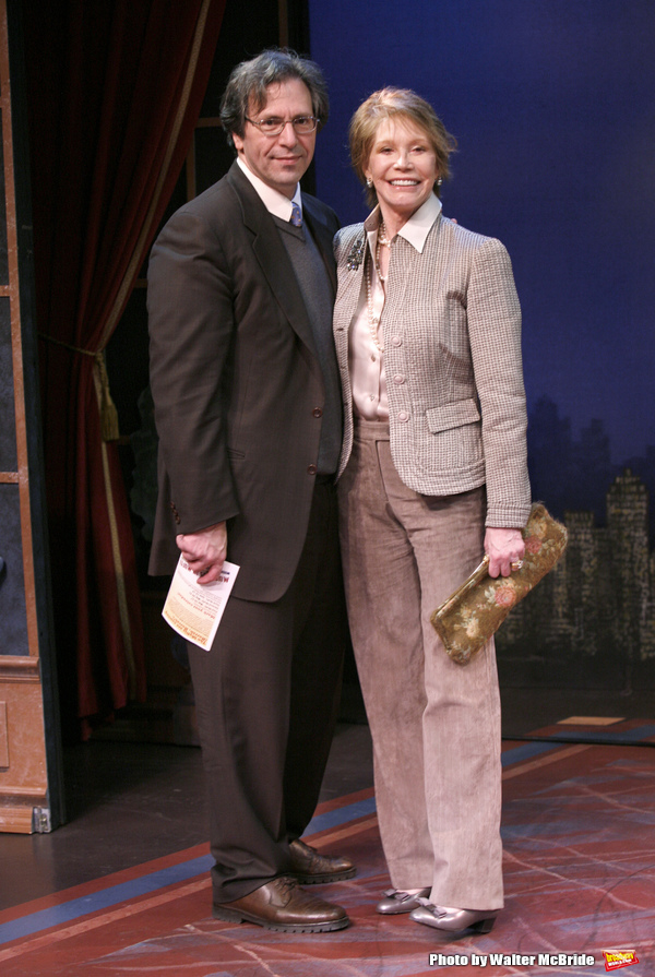 Photo Flash: Remembering Mary Tyler Moore Image