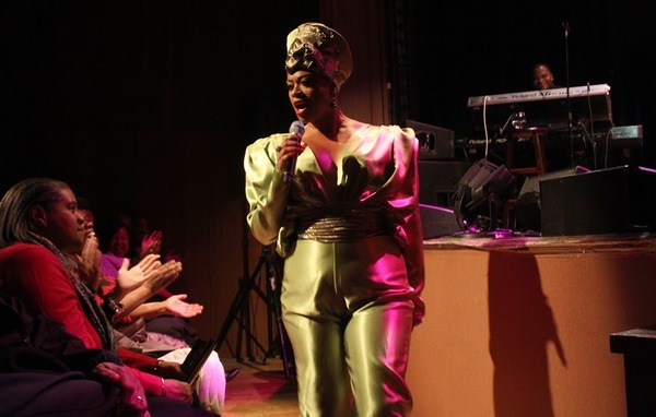 Photo Flash: First Look at Jacqueline B. Arnold in AN EVENING WITH PHYLLIS HYMAN Off-Broadway Image