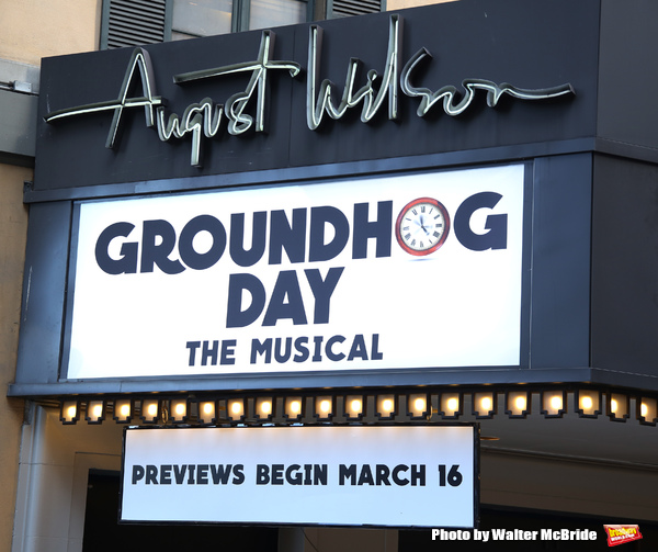 Photo Coverage: Staten Island Chuck Helps Andy Karl & GROUNDHOG DAY Company Open the Box Office! Image