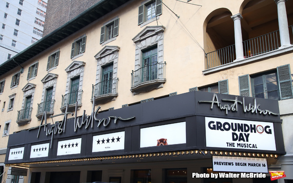 Photo Coverage: Staten Island Chuck Helps Andy Karl & GROUNDHOG DAY Company Open the Box Office! Image