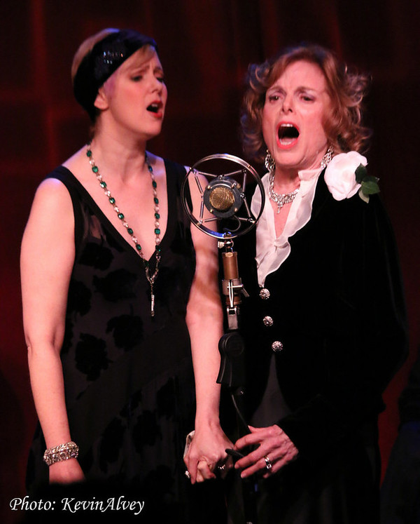 Photo Flash: Liliane Montevecchi Celebrates The Ziegfeld Society at Birdland Image