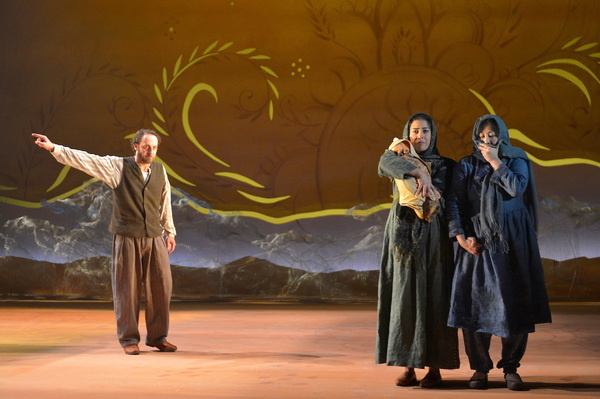 Photo Flash: First Look at the Stage Adaptation of Khaled Hosseini's A THOUSAND SPLENDID SUNS at A.C.T. 