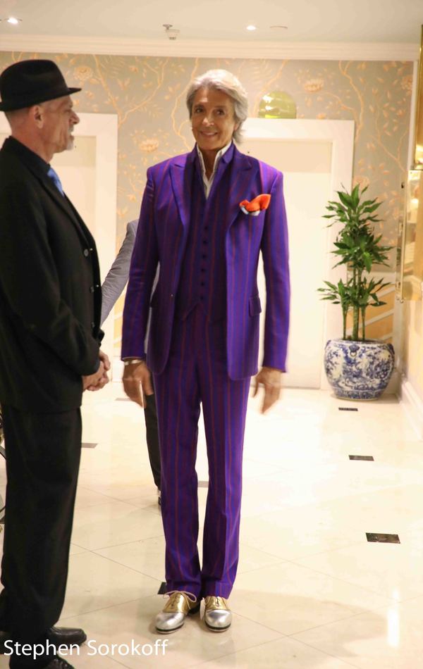 Photo Coverage: Tommy Tune Concludes Engagement at The Colony Hotel Image
