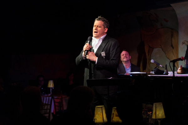 Photo Flash: See Isaac Mizrahi's Sold-Out DOES THIS SONG MAKE ME LOOK FAT? at Cafe Carlyle; Show Added! Image