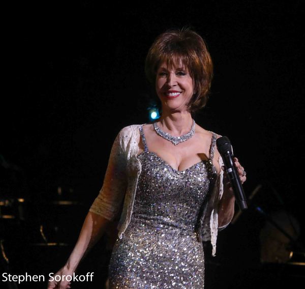 Photo Coverage: Deana Martin Celebrates Dean Martin's 100th at Legend Radio Concert Gala Image
