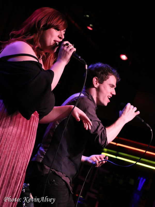 Photo Flash: Elizabeth Stanley, Alysha Umphress and More Join Jay Armstrong Johnson at Birdland Image